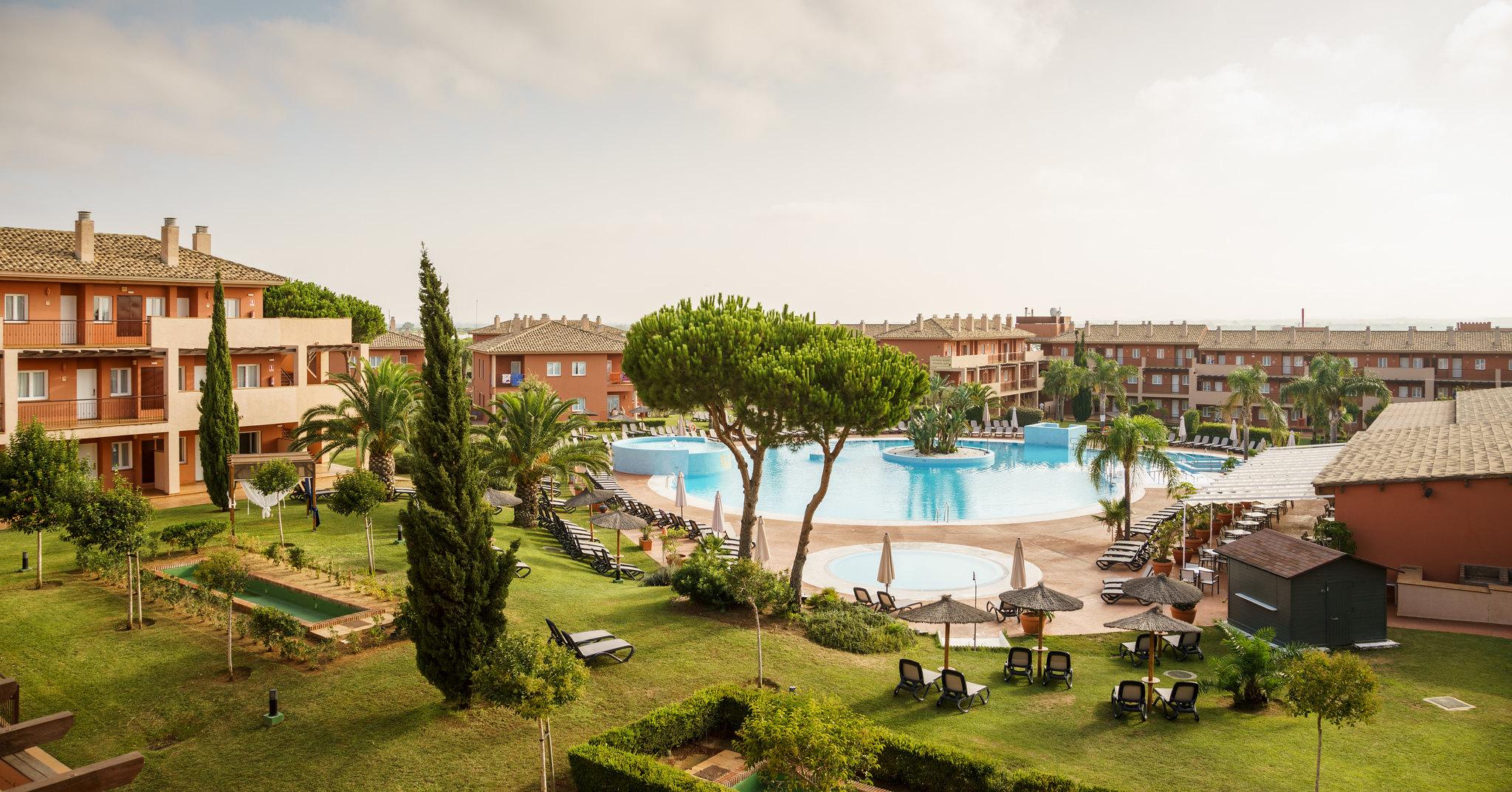 Ilunion Sancti Petri Aparthotel Chiclana de la Frontera Exterior photo